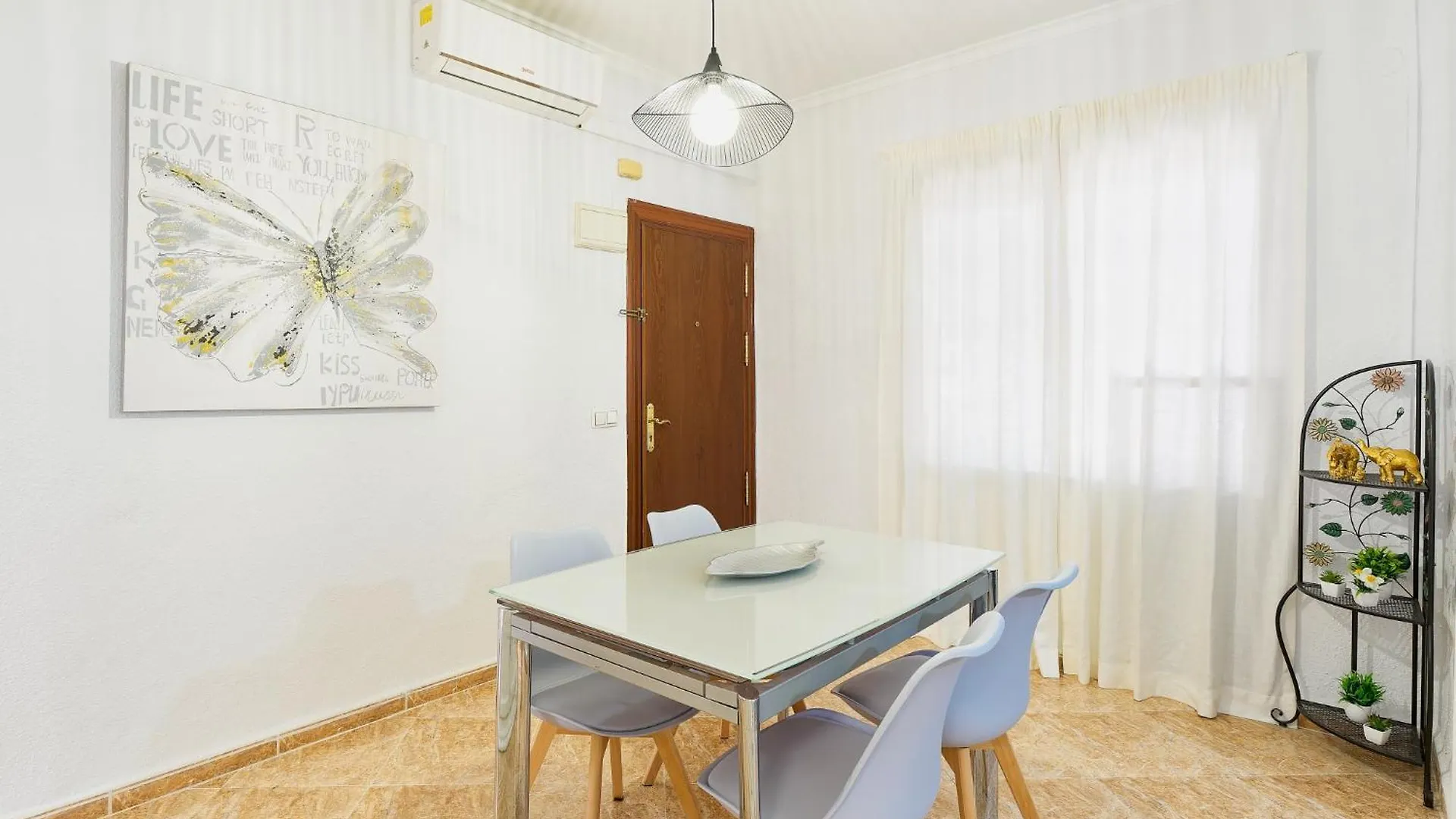 Villa Casa Butterfly Cerca De La Playa à Málaga 0*,  Espagne